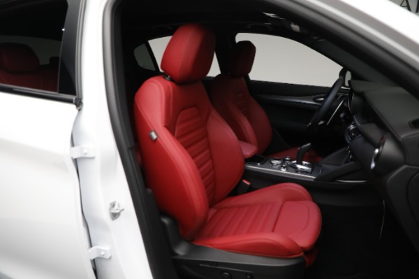 New 2024 Alfa Romeo Stelvio Veloce for sale Sold at Bugatti of Greenwich in Greenwich CT 06830 24