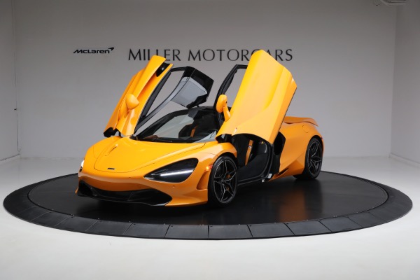 Used 2019 McLaren 720S for sale $209,900 at Bugatti of Greenwich in Greenwich CT 06830 10