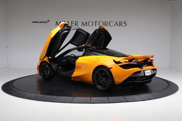 Used 2019 McLaren 720S for sale $209,900 at Bugatti of Greenwich in Greenwich CT 06830 11