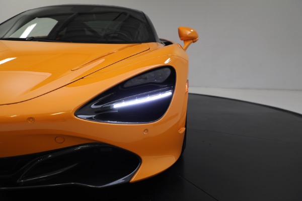 Used 2019 McLaren 720S for sale $209,900 at Bugatti of Greenwich in Greenwich CT 06830 24