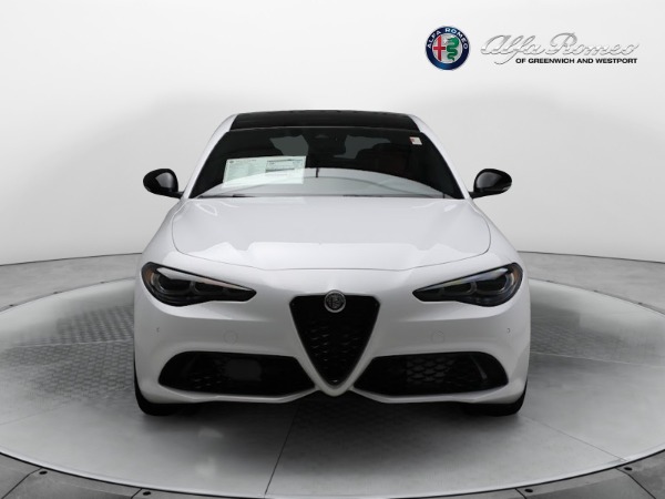 New 2024 Alfa Romeo Giulia Veloce for sale $55,985 at Bugatti of Greenwich in Greenwich CT 06830 2