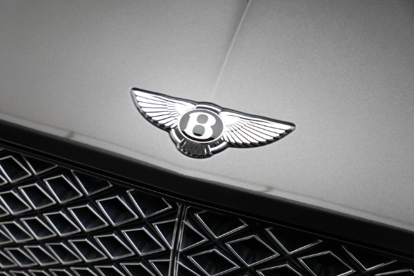 New 2024 Bentley Continental GTC V8 for sale $377,565 at Bugatti of Greenwich in Greenwich CT 06830 26