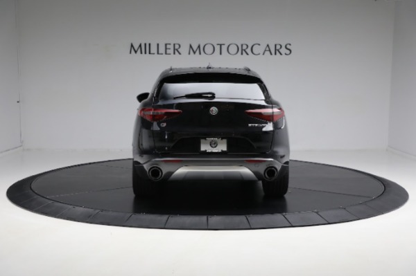 Used 2022 Alfa Romeo Stelvio Ti for sale Sold at Bugatti of Greenwich in Greenwich CT 06830 10