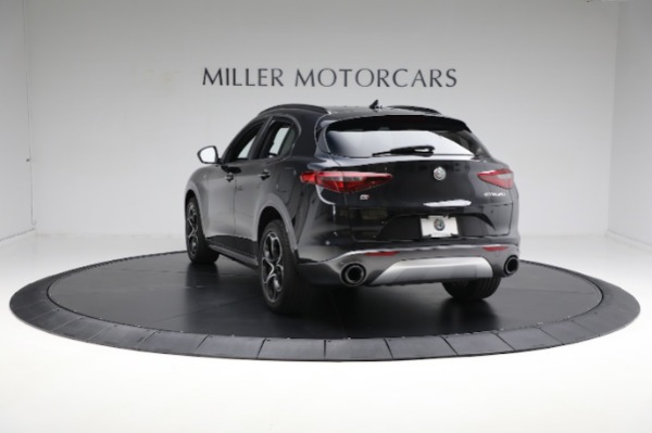 Used 2022 Alfa Romeo Stelvio Ti for sale Sold at Bugatti of Greenwich in Greenwich CT 06830 8