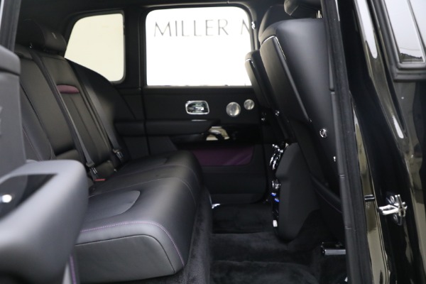 New 2024 Rolls-Royce Cullinan for sale Sold at Bugatti of Greenwich in Greenwich CT 06830 24