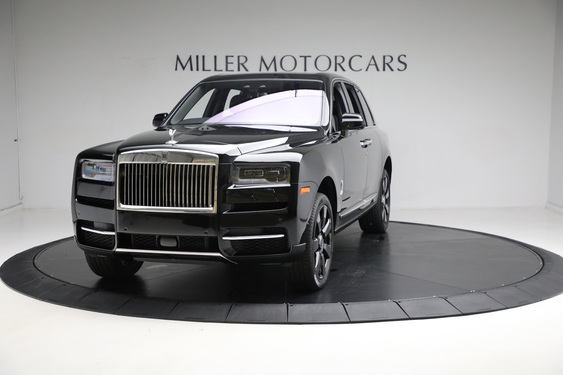 New 2024 Rolls-Royce Cullinan for sale Sold at Bugatti of Greenwich in Greenwich CT 06830 1