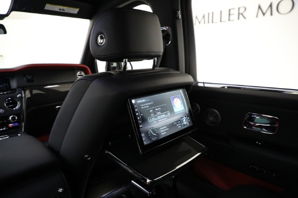 Used 2020 Rolls-Royce Black Badge Cullinan for sale Sold at Bugatti of Greenwich in Greenwich CT 06830 21