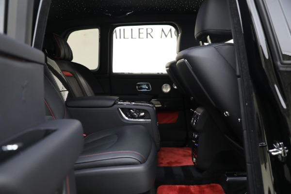 Used 2020 Rolls-Royce Black Badge Cullinan for sale Sold at Bugatti of Greenwich in Greenwich CT 06830 25