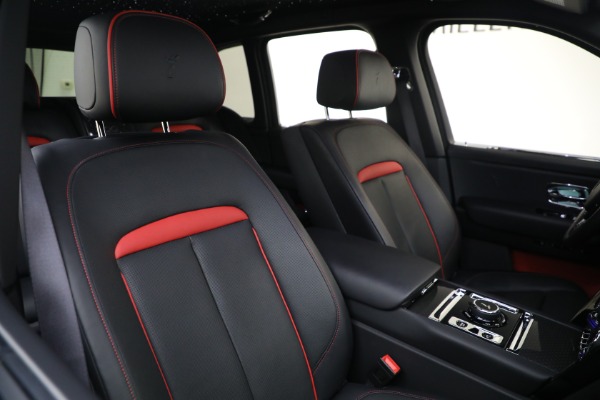 Used 2020 Rolls-Royce Black Badge Cullinan for sale Sold at Bugatti of Greenwich in Greenwich CT 06830 27