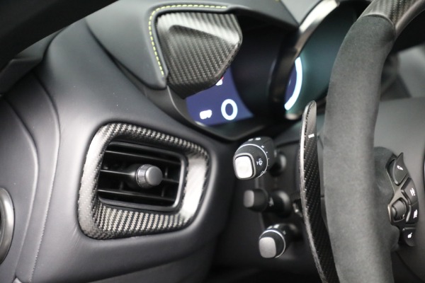 Used 2023 Aston Martin DBS Superleggera for sale Sold at Bugatti of Greenwich in Greenwich CT 06830 25