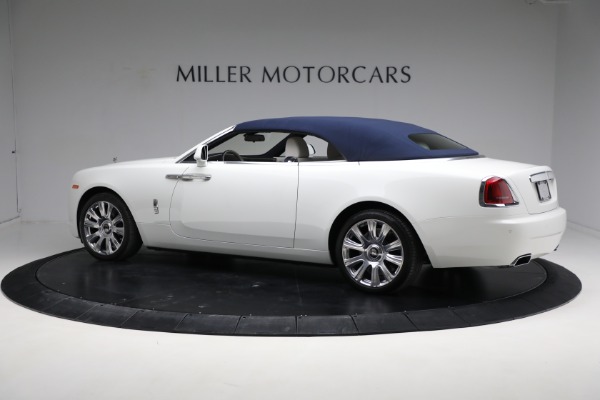 Used 2017 Rolls-Royce Dawn for sale Sold at Bugatti of Greenwich in Greenwich CT 06830 20