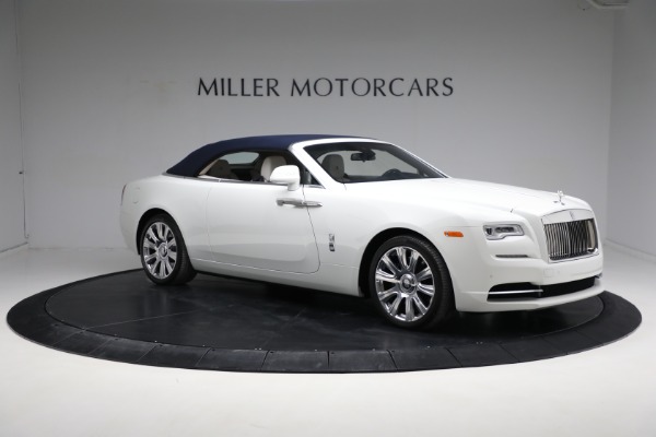 Used 2017 Rolls-Royce Dawn for sale Sold at Bugatti of Greenwich in Greenwich CT 06830 26