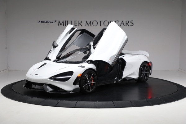 Used 2021 McLaren 765LT for sale $464,900 at Bugatti of Greenwich in Greenwich CT 06830 13