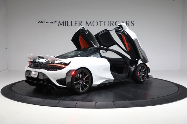 Used 2021 McLaren 765LT for sale $469,900 at Bugatti of Greenwich in Greenwich CT 06830 15