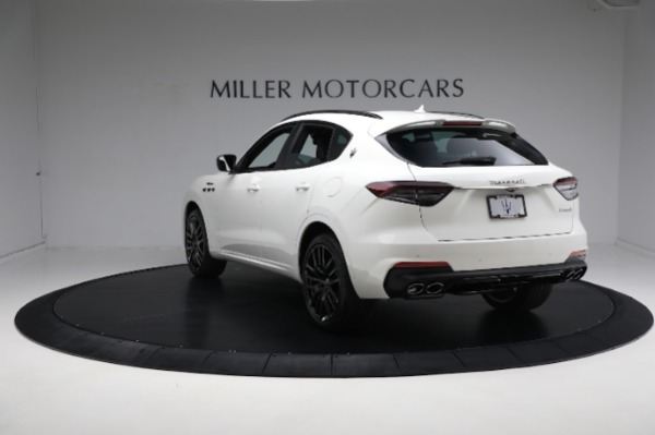 New 2024 Maserati Levante Modena Ultima for sale $122,195 at Bugatti of Greenwich in Greenwich CT 06830 11