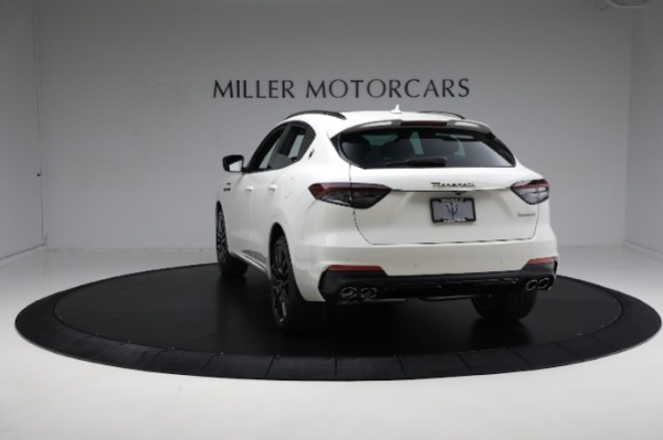 New 2024 Maserati Levante Modena Ultima for sale $122,195 at Bugatti of Greenwich in Greenwich CT 06830 12