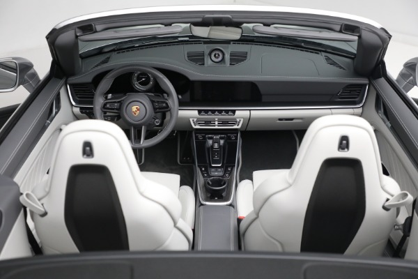 Used 2022 Porsche 911 Turbo S for sale $275,900 at Bugatti of Greenwich in Greenwich CT 06830 24