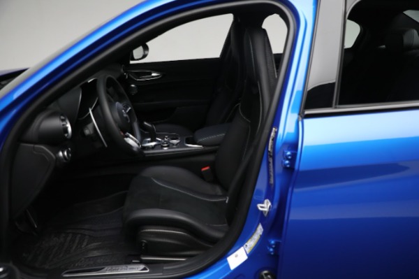 Used 2024 Alfa Romeo Giulia Quadrifoglio for sale Sold at Bugatti of Greenwich in Greenwich CT 06830 25