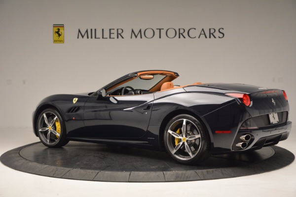 Used 2013 Ferrari California 30 for sale Sold at Bugatti of Greenwich in Greenwich CT 06830 4