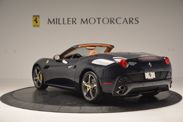 Used 2013 Ferrari California 30 for sale Sold at Bugatti of Greenwich in Greenwich CT 06830 5