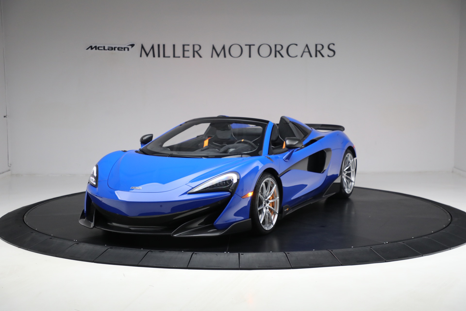 Used 2020 McLaren 600LT Spider for sale $229,900 at Bugatti of Greenwich in Greenwich CT 06830 1