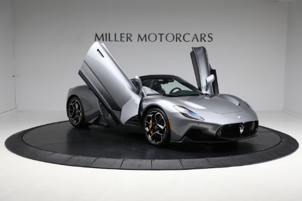 New 2023 Maserati MC20 Cielo for sale Sold at Bugatti of Greenwich in Greenwich CT 06830 16