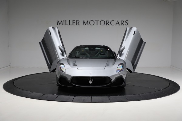 New 2023 Maserati MC20 Cielo for sale Sold at Bugatti of Greenwich in Greenwich CT 06830 17