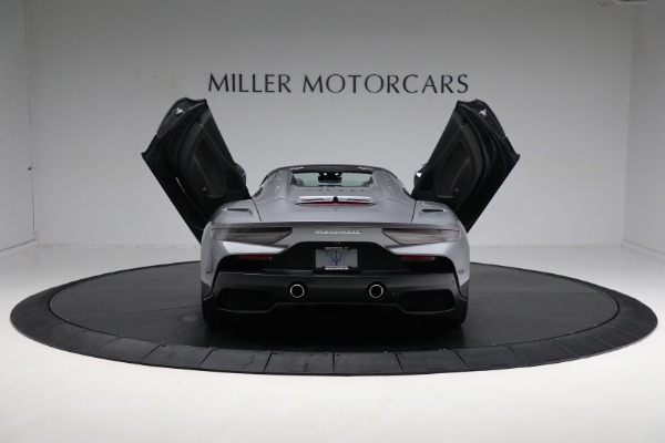 New 2023 Maserati MC20 Cielo for sale Sold at Bugatti of Greenwich in Greenwich CT 06830 21