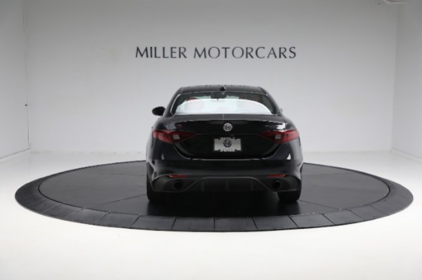 Used 2021 Alfa Romeo Giulia Ti Sport for sale Sold at Bugatti of Greenwich in Greenwich CT 06830 10