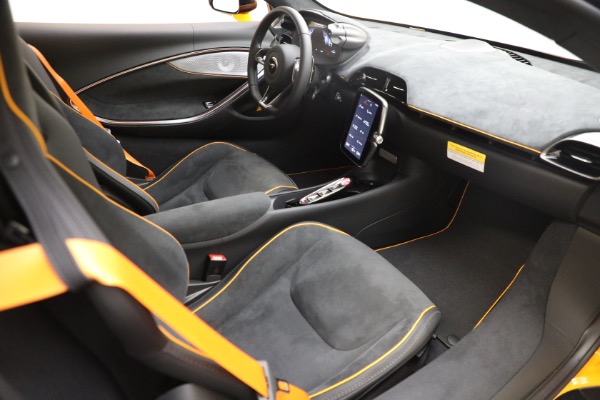 New 2024 McLaren Artura for sale Sold at Bugatti of Greenwich in Greenwich CT 06830 22