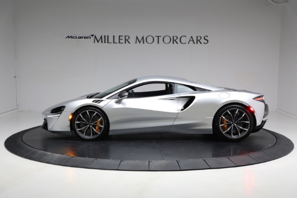 New 2024 McLaren Artura TechLux for sale $291,233 at Bugatti of Greenwich in Greenwich CT 06830 3