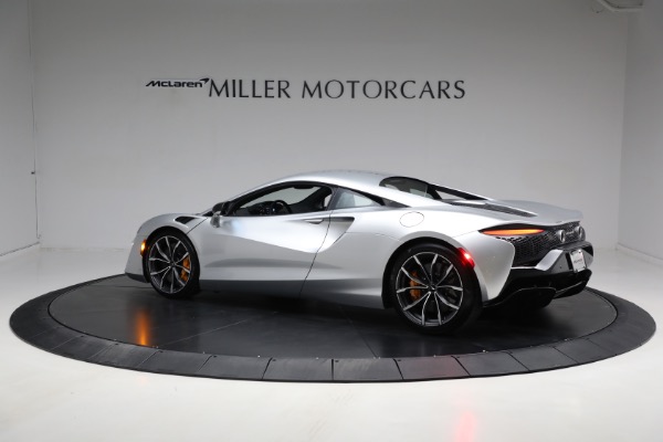 New 2024 McLaren Artura TechLux for sale Sold at Bugatti of Greenwich in Greenwich CT 06830 4