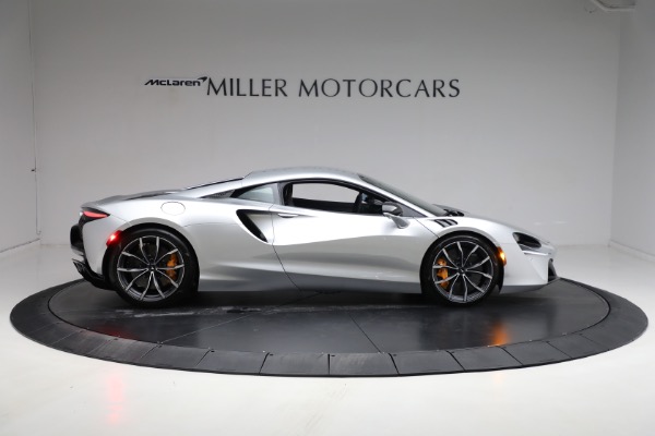 New 2024 McLaren Artura TechLux for sale $291,233 at Bugatti of Greenwich in Greenwich CT 06830 9