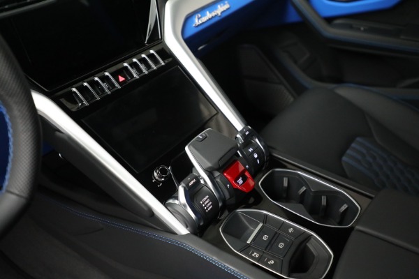 Used 2024 Lamborghini Urus S for sale Sold at Bugatti of Greenwich in Greenwich CT 06830 18