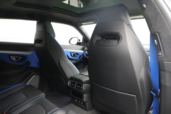 Used 2024 Lamborghini Urus S for sale Sold at Bugatti of Greenwich in Greenwich CT 06830 25