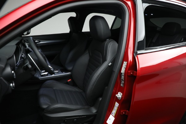 New 2024 Alfa Romeo Stelvio Veloce for sale Sold at Bugatti of Greenwich in Greenwich CT 06830 21
