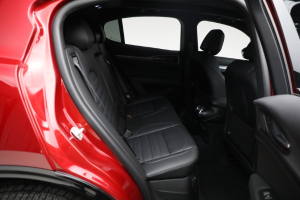 New 2024 Alfa Romeo Stelvio Veloce for sale Sold at Bugatti of Greenwich in Greenwich CT 06830 27