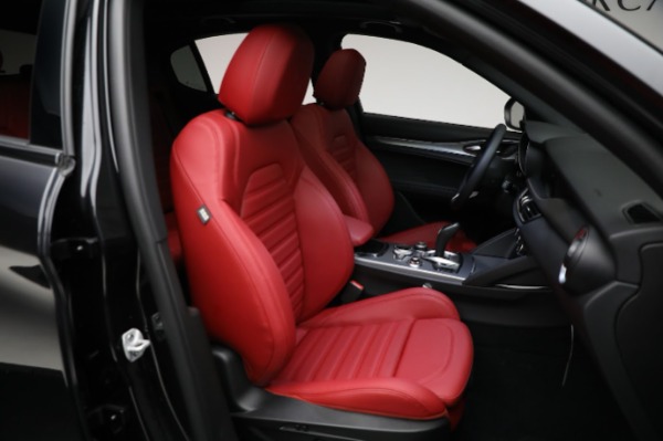 New 2024 Alfa Romeo Stelvio Ti for sale Sold at Bugatti of Greenwich in Greenwich CT 06830 28