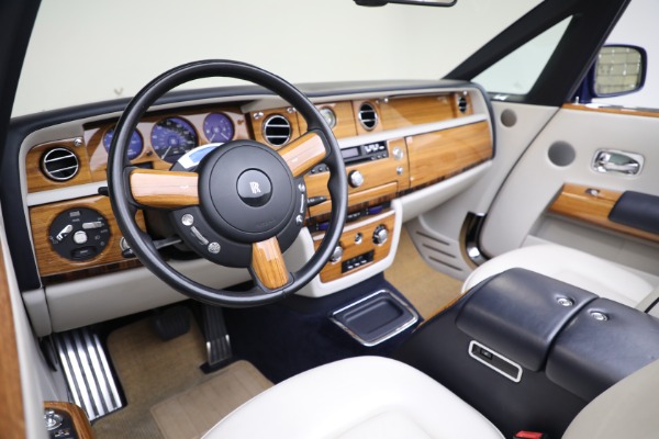 Used 2010 Rolls-Royce Phantom Drophead Coupe for sale Sold at Bugatti of Greenwich in Greenwich CT 06830 23