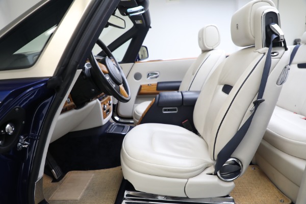 Used 2010 Rolls-Royce Phantom Drophead Coupe for sale Sold at Bugatti of Greenwich in Greenwich CT 06830 24