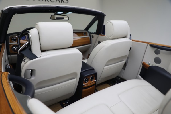 Used 2010 Rolls-Royce Phantom Drophead Coupe for sale Sold at Bugatti of Greenwich in Greenwich CT 06830 26