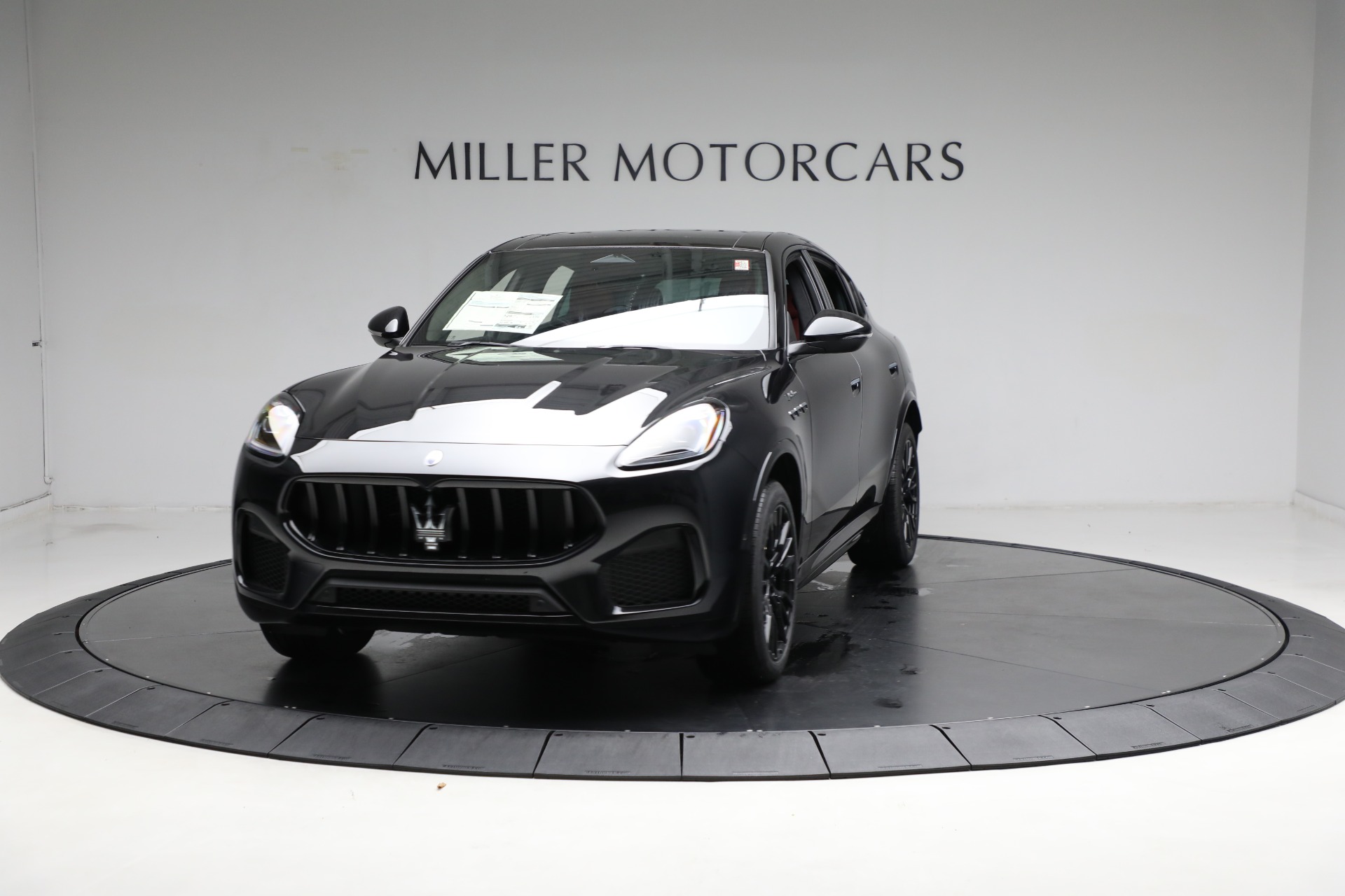 New 2024 Maserati Grecale Modena for sale Sold at Bugatti of Greenwich in Greenwich CT 06830 1