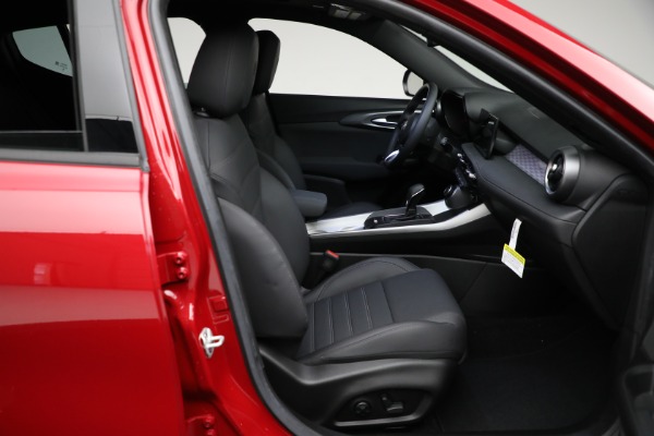 New 2024 Alfa Romeo Tonale Ti for sale Sold at Bugatti of Greenwich in Greenwich CT 06830 23