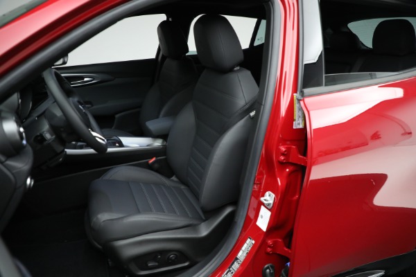 New 2024 Alfa Romeo Tonale Ti for sale Sold at Bugatti of Greenwich in Greenwich CT 06830 24