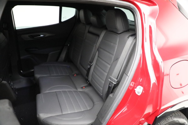 New 2024 Alfa Romeo Tonale Ti for sale Sold at Bugatti of Greenwich in Greenwich CT 06830 28