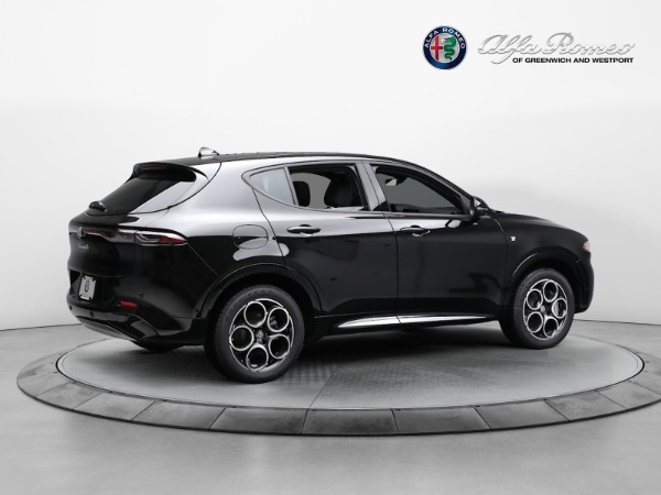 New 2024 Alfa Romeo Tonale Ti for sale Sold at Bugatti of Greenwich in Greenwich CT 06830 17