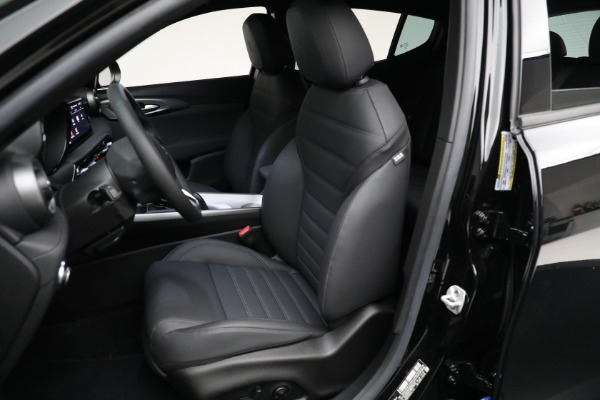 New 2024 Alfa Romeo Tonale Ti for sale Sold at Bugatti of Greenwich in Greenwich CT 06830 28