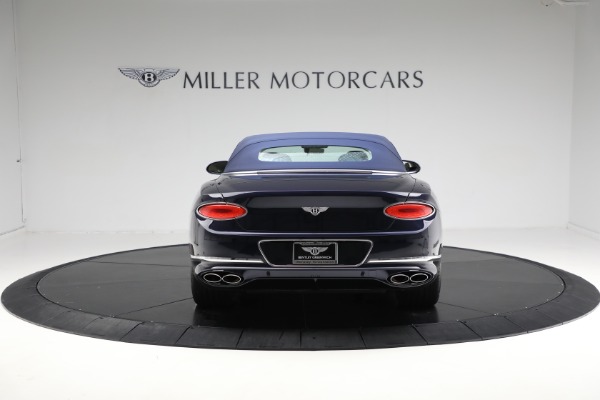 Used 2022 Bentley Continental GTC V8 for sale Sold at Bugatti of Greenwich in Greenwich CT 06830 18