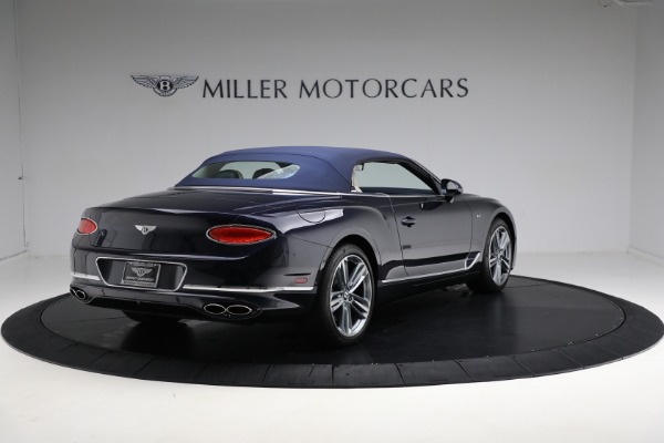 Used 2022 Bentley Continental GTC V8 for sale Sold at Bugatti of Greenwich in Greenwich CT 06830 19