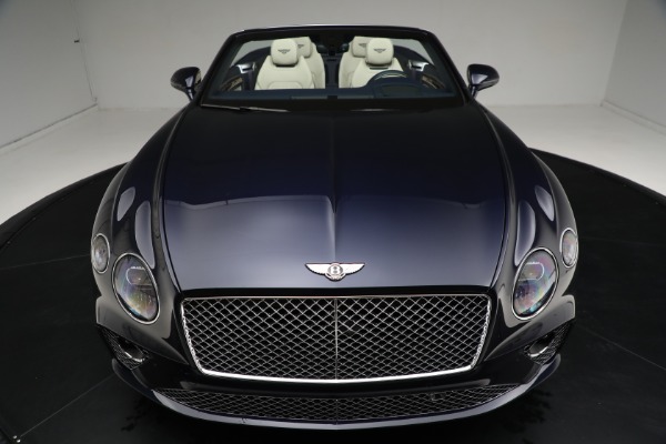 Used 2022 Bentley Continental GTC V8 for sale Sold at Bugatti of Greenwich in Greenwich CT 06830 25
